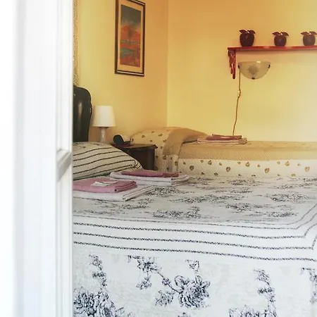 Re Lear - 4 Bedrooms דירה ורונה