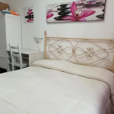 Re Lear - 4 Bedrooms