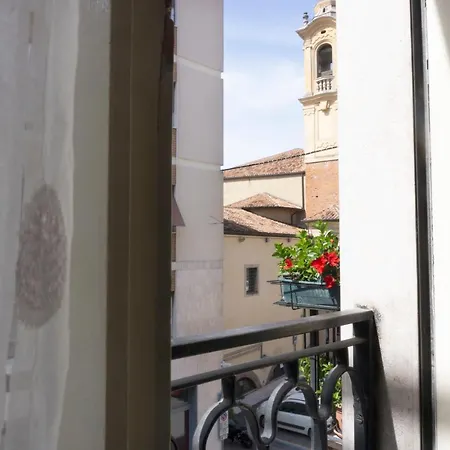 Re Lear - 4 Bedrooms Apartamento *