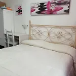 Re Lear - 4 Bedrooms